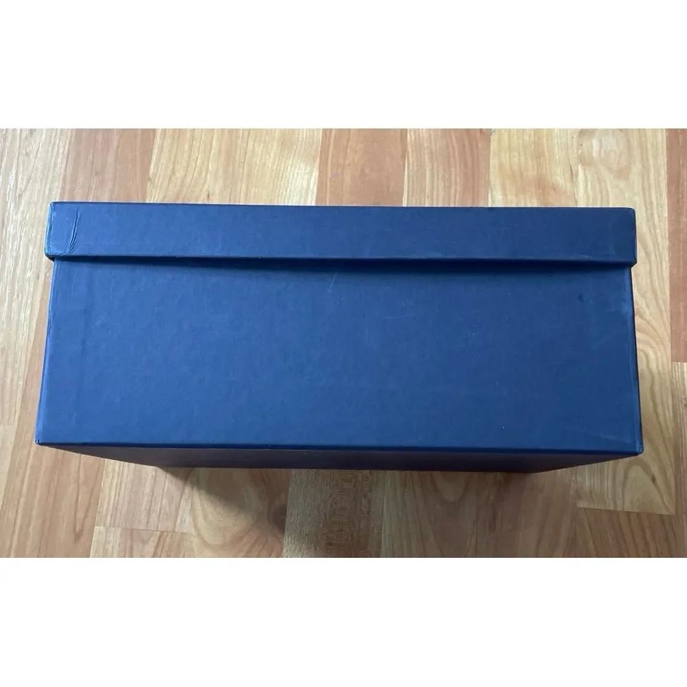 Prada empty box